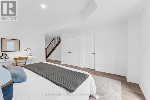 9 Persica Street, Richmond Hill (Oak Ridges), ON - Indoor Photo Showing Bedroom