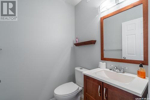 3308 Green Bank Road, Regina, SK - Indoor Photo Showing Bathroom