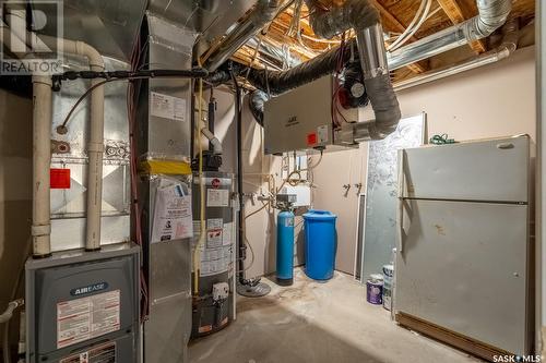 3308 Green Bank Road, Regina, SK - Indoor Photo Showing Basement