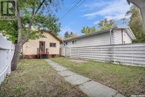 1503 Broadway Avenue, Saskatoon, SK - Outdoor