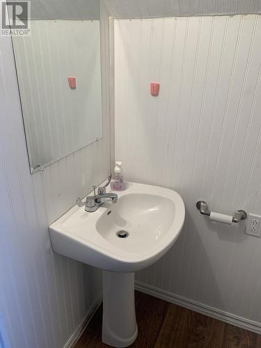 32 Water Street, Embree, NL - Indoor Photo Showing Bathroom