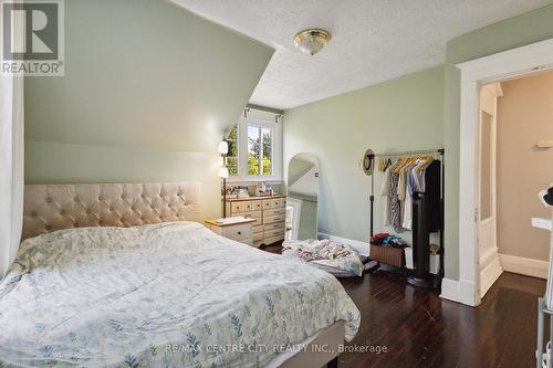 7 Carfrae Crescent, London, ON - Indoor Photo Showing Bedroom