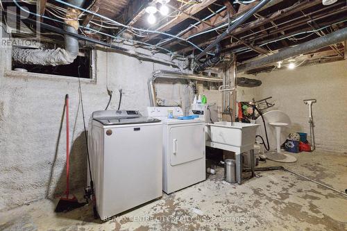 7 Carfrae Crescent, London, ON - Indoor Photo Showing Laundry Room