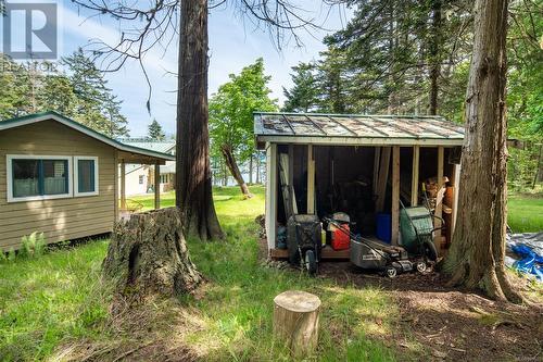 825 Cedar Bough Spur, Sidney Island, BC - Outdoor