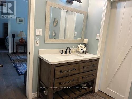 2481 Lakeshore Drive, Ramara (Brechin), ON - Indoor Photo Showing Bathroom