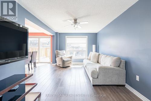 117 Nathan Crescent, Barrie, ON - Indoor Photo Showing Living Room