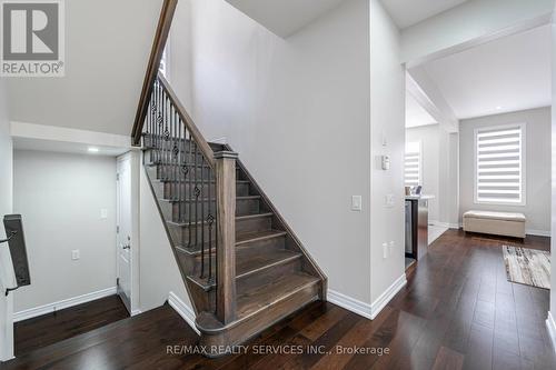 15 Deer Ridge Trail, Caledon, ON - Indoor Photo Showing Other Room