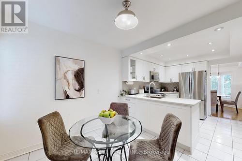 42 Brownstone Circle, Vaughan (Crestwood-Springfarm-Yorkhill), ON - Indoor Photo Showing Dining Room