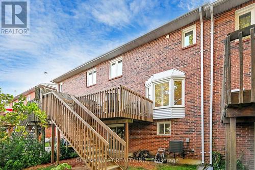 42 Brownstone Circle, Vaughan (Crestwood-Springfarm-Yorkhill), ON - Outdoor With Deck Patio Veranda With Exterior