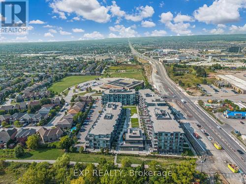 312 - 5220 Dundas Street, Burlington, ON - Outdoor With View