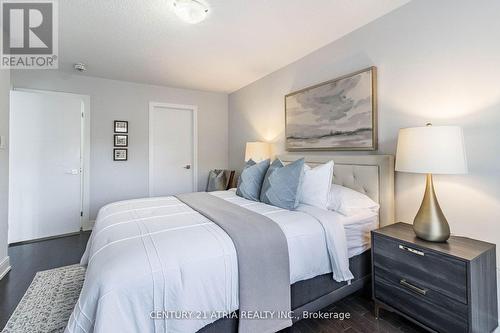 595 Mermaid Crescent, Mississauga, ON - Indoor Photo Showing Bedroom