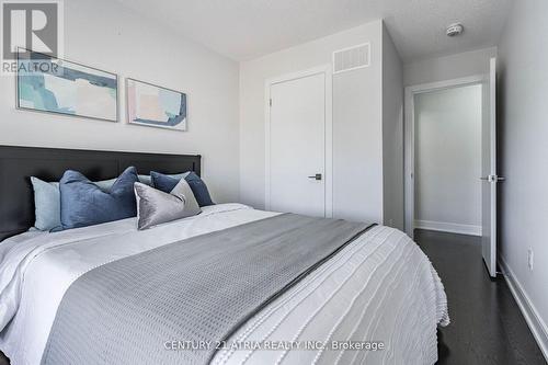 595 Mermaid Crescent, Mississauga, ON - Indoor Photo Showing Bedroom