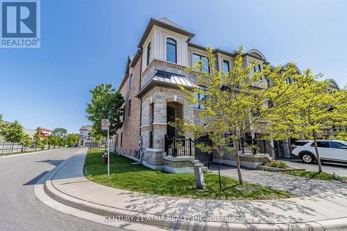 595 Mermaid Crescent, Mississauga, ON - Outdoor