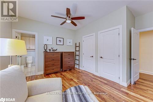 1104 Alfred Street, Innisfil, ON - Indoor Photo Showing Bedroom