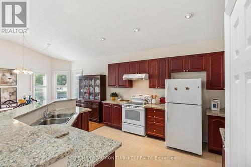 2 Suggs Lane, Whitchurch-Stouffville (Ballantrae), ON - Indoor Photo Showing Kitchen With Double Sink