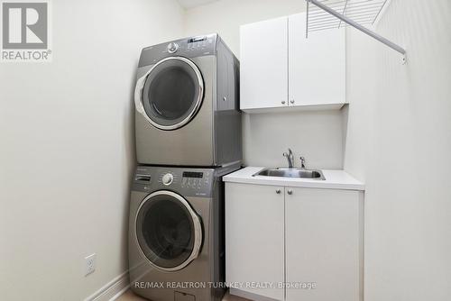 2 Suggs Lane, Whitchurch-Stouffville (Ballantrae), ON - Indoor Photo Showing Laundry Room