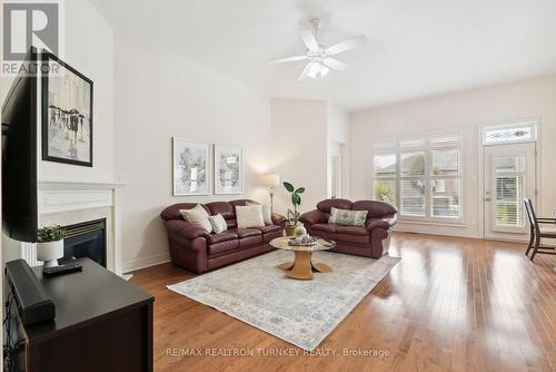 2 Suggs Lane, Whitchurch-Stouffville (Ballantrae), ON - Indoor Photo Showing Living Room With Fireplace