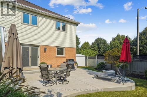 32 Wakefield Lane, Hamilton, ON - Outdoor With Deck Patio Veranda