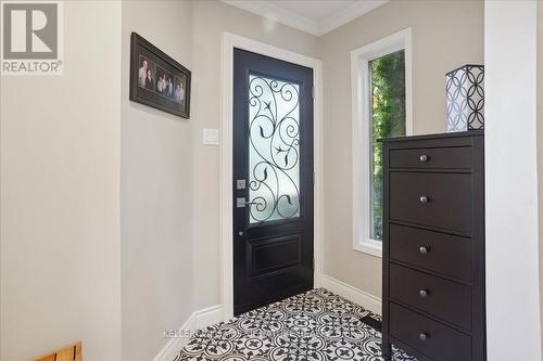 32 Wakefield Lane, Hamilton (Waterdown), ON - Indoor Photo Showing Other Room