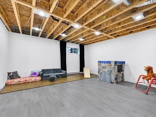 Family room - 54 Av. Du Château-D'Eau, Bedford - Ville, QC - Indoor Photo Showing Basement