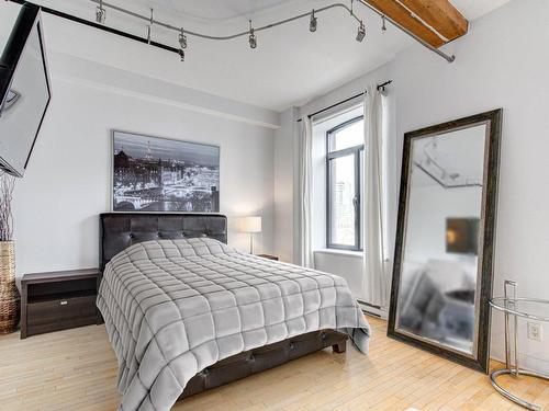 Chambre Ã Â coucher - 403-350 Rue De L'Inspecteur, Montréal (Le Sud-Ouest), QC - Indoor Photo Showing Bedroom