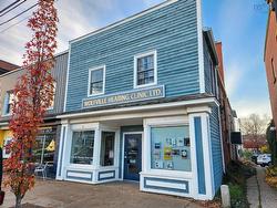 414 Main Street  Wolfville, NS B4P 1C9