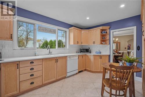 104 Kingston Court, Sudbury, ON - Indoor Photo Showing Kitchen