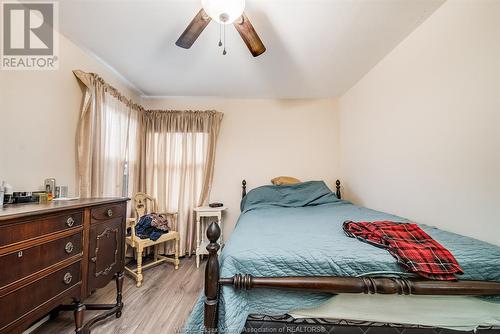 1430 Janette Avenue, Windsor, ON - Indoor Photo Showing Bedroom