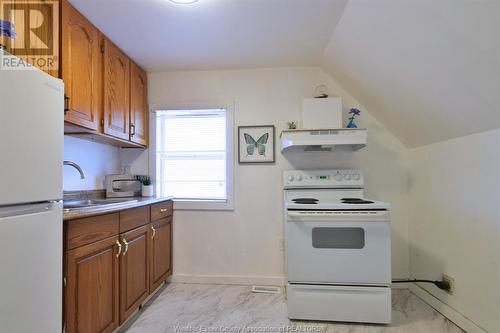 494 Church Street, Windsor, ON - Indoor Photo Showing Kitchen