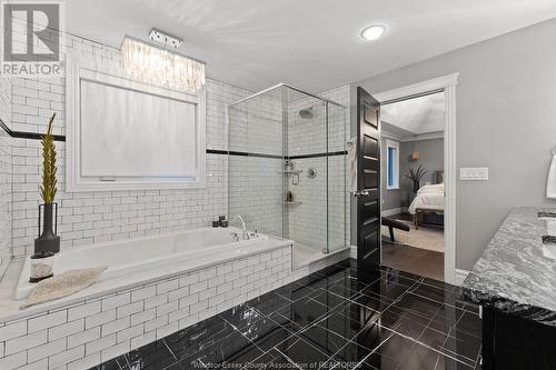 544 River Downs Avenue, Lakeshore, ON - Indoor Photo Showing Bathroom