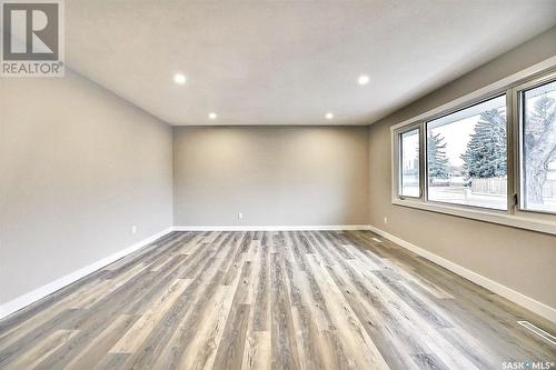 23 Donahue Avenue, Regina, SK - Indoor Photo Showing Other Room