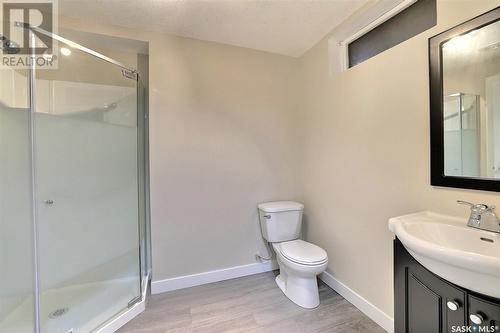 23 Donahue Avenue, Regina, SK - Indoor Photo Showing Bathroom