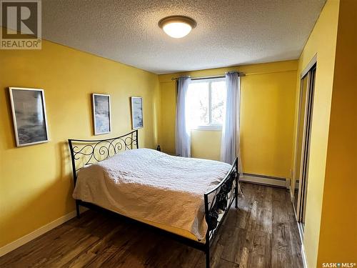 207 525 3Rd Avenue N, Saskatoon, SK - Indoor Photo Showing Bedroom