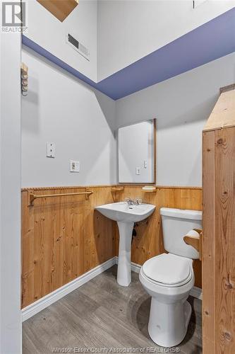 3247 Clemenceau Boulevard, Windsor, ON - Indoor Photo Showing Bathroom