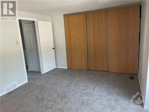 1606 Grey Nuns Drive, Ottawa, ON - Indoor Photo Showing Other Room