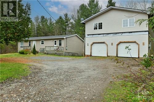 3-car garage - 4207 Limestone Road, Ottawa, ON - Outdoor