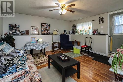 15 Sierra Avenue, Rothesay, NB - Indoor Photo Showing Living Room