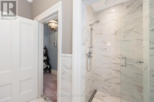 8 Gravel Road, Cavan Monaghan (Millbrook), ON - Indoor Photo Showing Bathroom