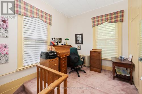 8 Gravel Road, Cavan Monaghan (Millbrook), ON - Indoor Photo Showing Other Room