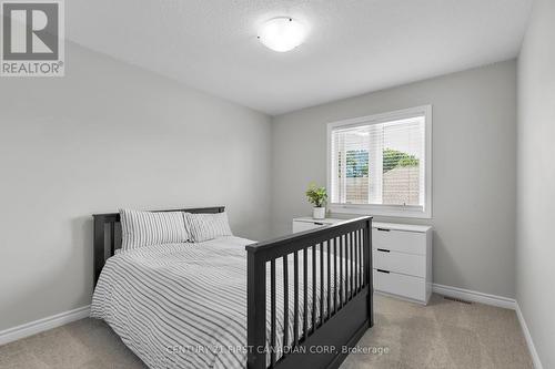 114 Old Field Lane, Central Elgin (Port Stanley), ON - Indoor Photo Showing Bedroom