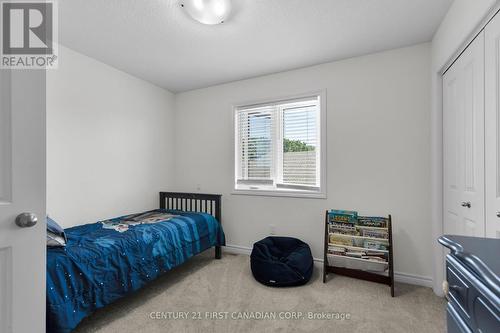 114 Old Field Lane, Central Elgin (Port Stanley), ON - Indoor Photo Showing Bedroom