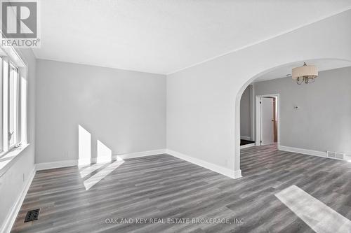 1246 Monmouth Road, Windsor, ON - Indoor Photo Showing Other Room