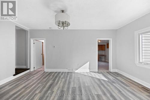 1246 Monmouth Road, Windsor, ON - Indoor Photo Showing Other Room