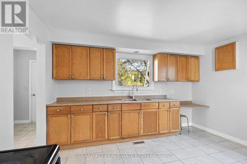 1246 Monmouth Road, Windsor, ON - Indoor Photo Showing Kitchen With Double Sink