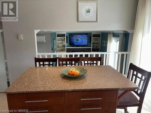 116 Francis Street, North Bay, ON - Indoor Photo Showing Dining Room