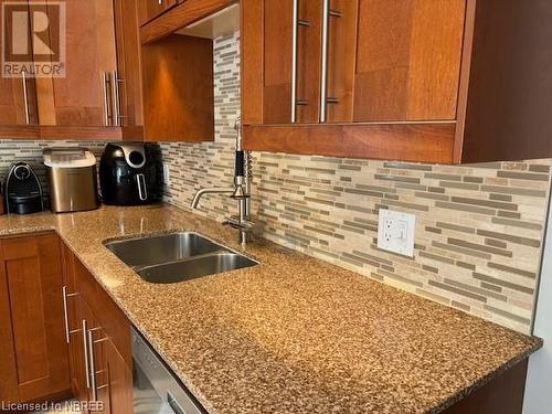 116 Francis Street, North Bay, ON - Indoor Photo Showing Kitchen With Double Sink