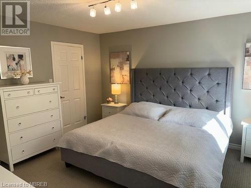 116 Francis Street, North Bay, ON - Indoor Photo Showing Bedroom