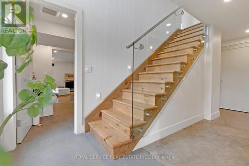 4566 Harwood Road, Hamilton Township, ON - Indoor Photo Showing Other Room