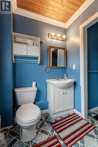 1290 Portugal Cove Road, Portugal Cove-St Philips, NL - Indoor Photo Showing Bathroom