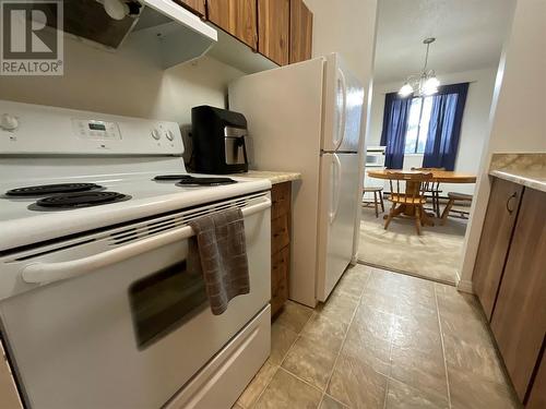 212 Spieker Avenue Unit# 304, Tumbler Ridge, BC - Indoor Photo Showing Kitchen